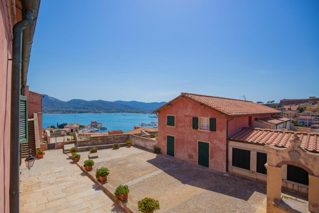 Helloelba Appartamento Il Faro Портоферрайо Экстерьер фото